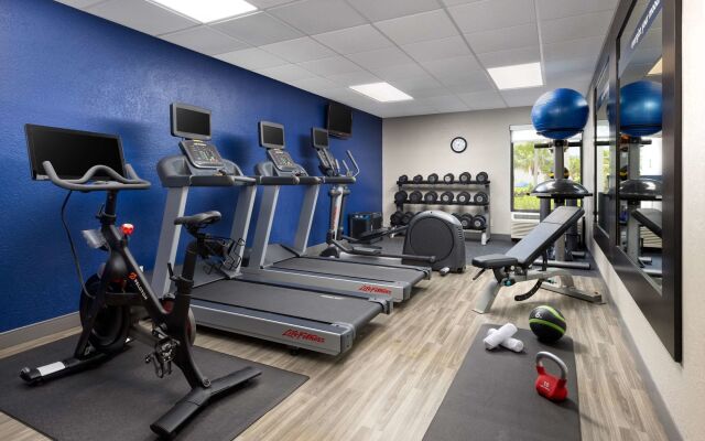 Hampton Inn Naples Central