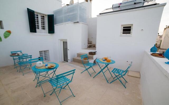 Dama Bianca Boutique Hotel Ostu