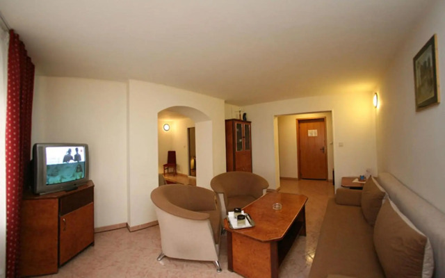 Euro Hotel