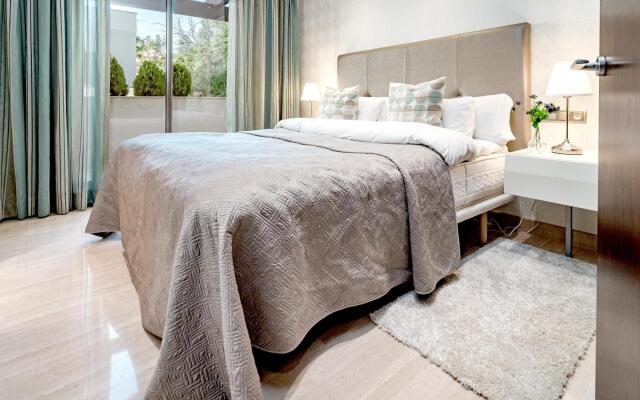 MDB19 - Penthouse near Puerto Banus. Families only