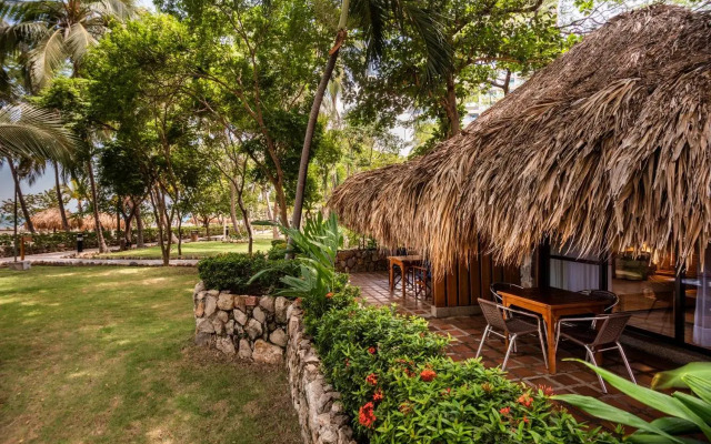 Hotel Irotama Bungalows & Bohios