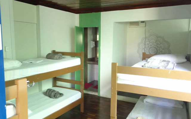 Da Orla Pampulha Hostel