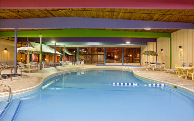 Holiday Inn Rockford by IHG