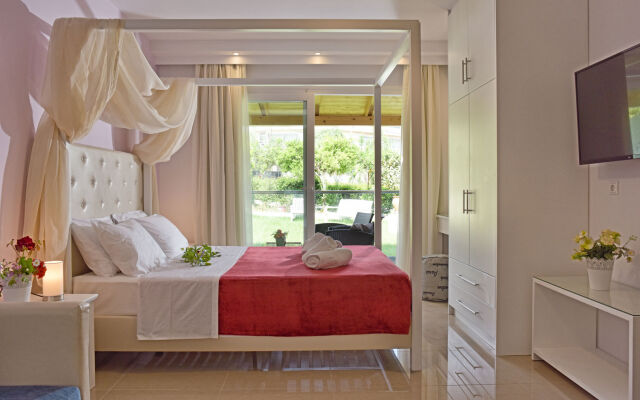 Palapart Gikas Suites And Studios