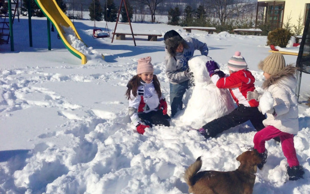 Armonia by Aristocratis