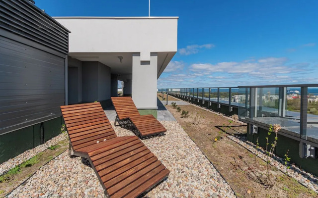 Horizon Sauna&Jacuzzi&Parking 3 by GA