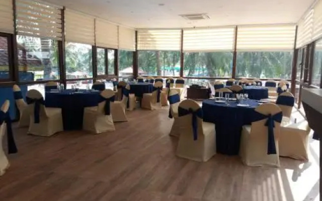 Aquatica Resort
