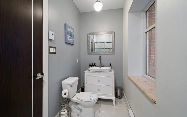 2055 Bishop