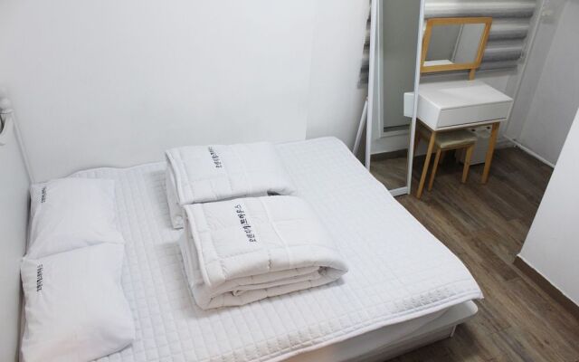 Orange Guesthouse