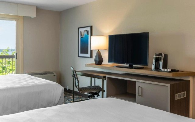 Holiday Inn Kingston Waterfront by IHG