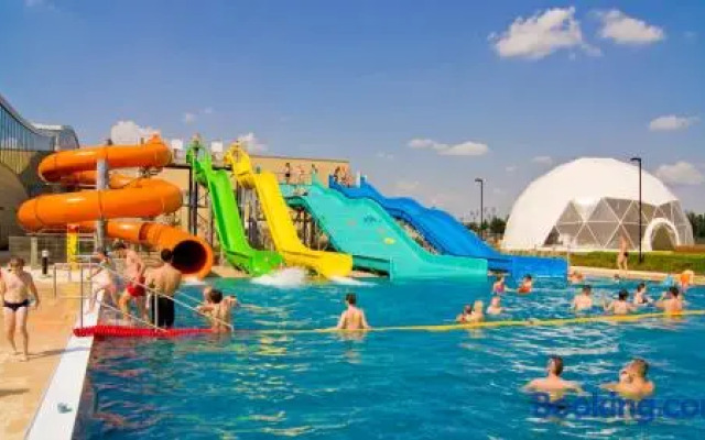 Apartmã¡Novã½ Dom Adriã¡Na