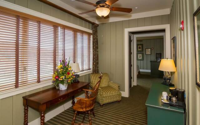 Bright's Creek Lodge