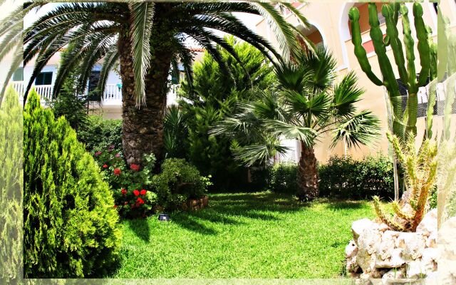 Ionis Art Hotel