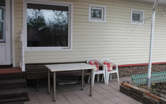 Guest house at 46 Lesnoy Prospekt