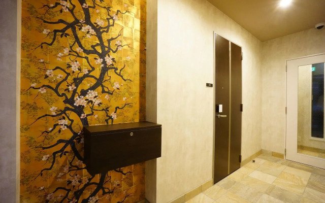 Rona Hotel