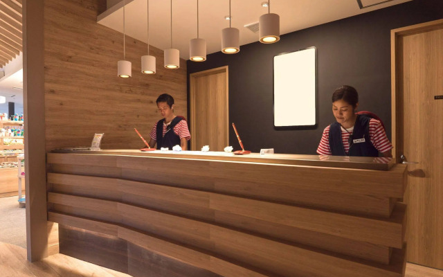 Allamanda Imgya Coral Village