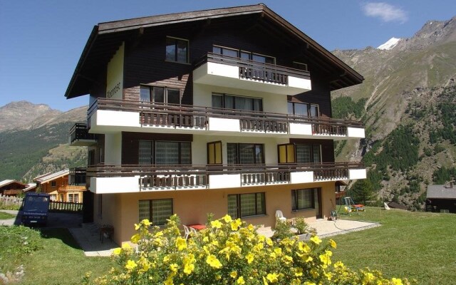 Haus Alpenrose