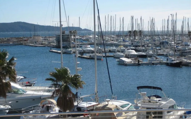 Cosy Holiday Home Near Town Centre