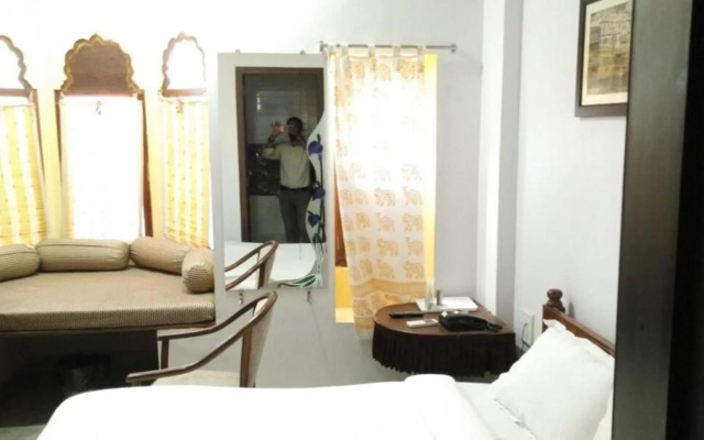 Hotel Yaduraj