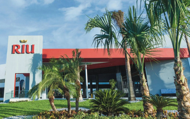 Hotel Riu Playacar - All Inclusive