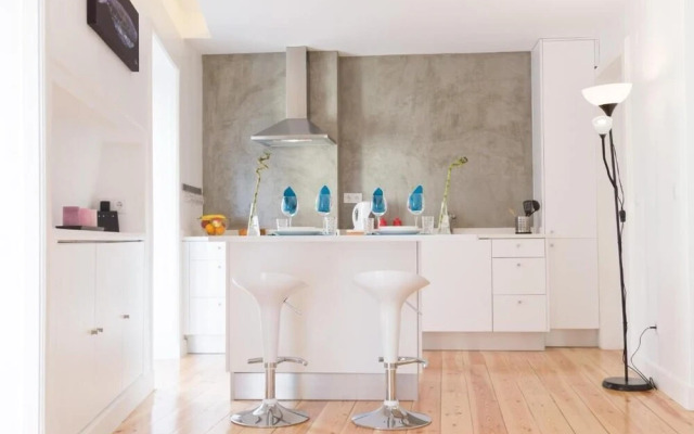 Penthouse Duplex in Alfama with Ac