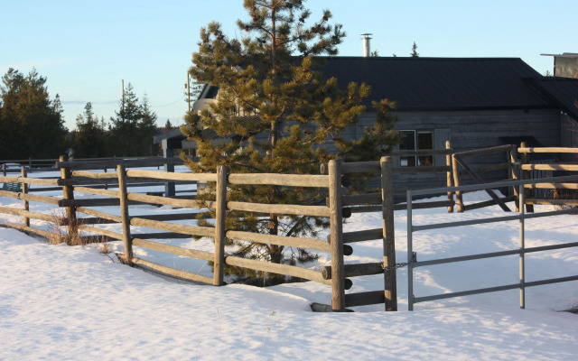 Woodhouse Cottages and Ranch