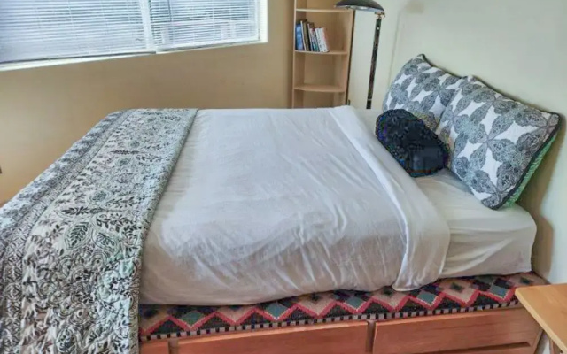 4BR Dog-friendly House w/ Ocean View