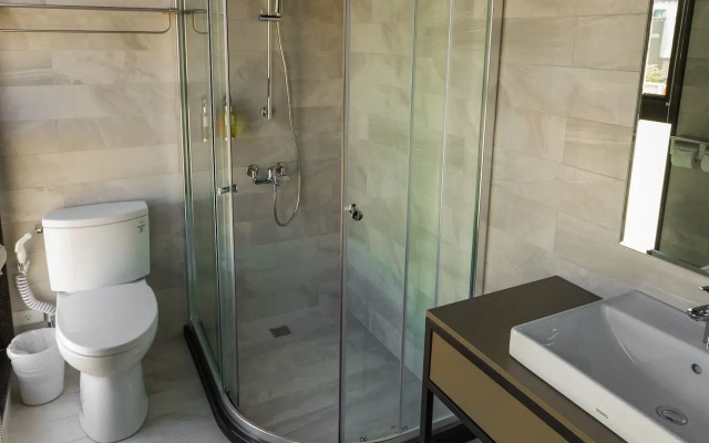 Q21 Hotel