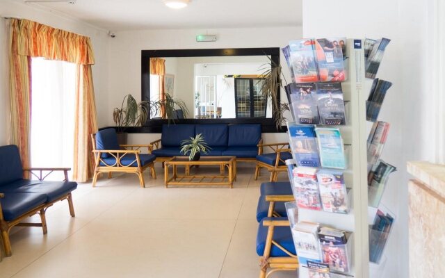 Mavina Hotel