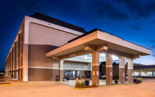 New Victorian Inn & Suites Omaha