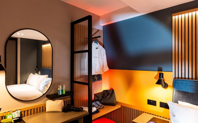 Village Hotel Reading