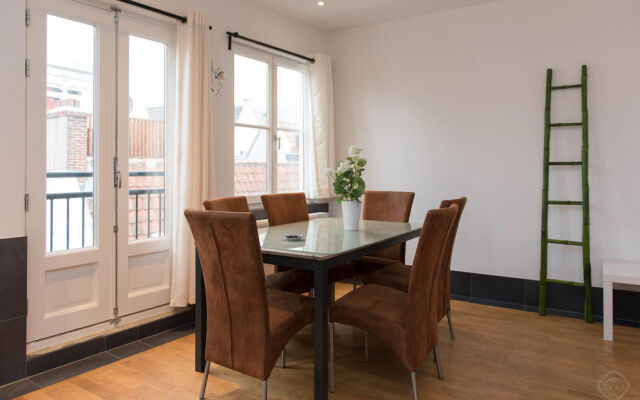 Dutch Rembrandt Apartments