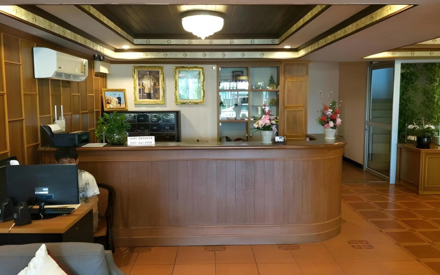 Surin Sunset Hotel