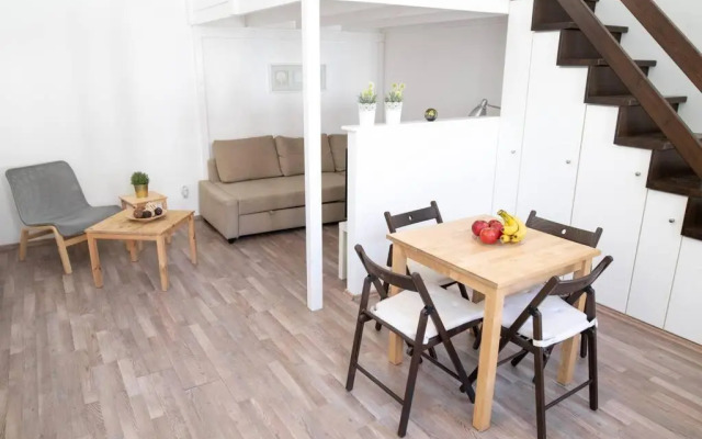 N28 Studio Next To Andrassy Boulevard.