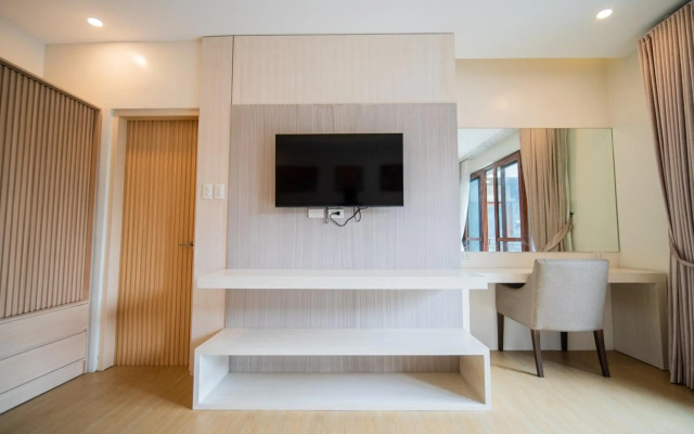 KLM Condotel