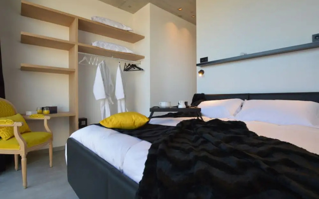 Modern Dalhem Villa With Views