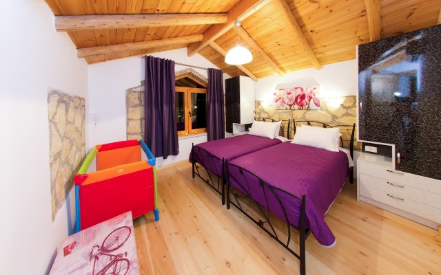 Tireda Villas
