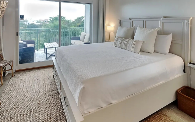 Inn at Seacrest by Southern Vacation Rentals