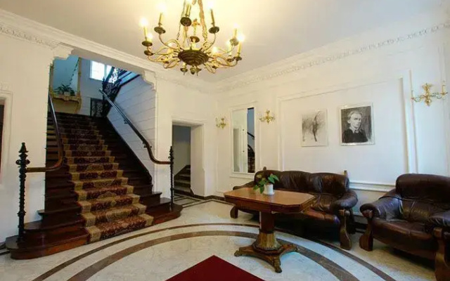 Dom Zjazdów I Konferencji