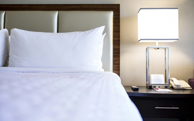 Отель Peachtree Midtown Atlanta