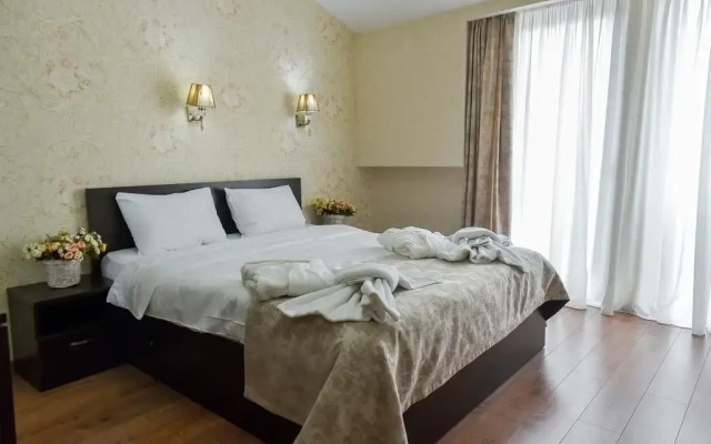 Marialuis Hotel