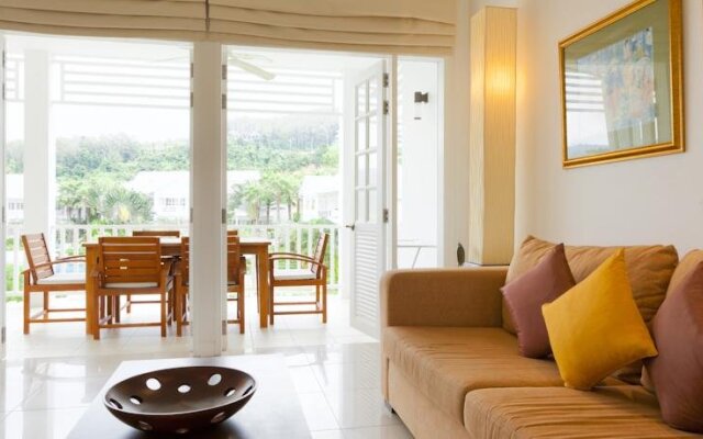Ocean Breeze Resort & Apartments