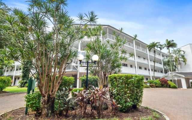 203 Spindle Cowrie Apartment Palm Cove