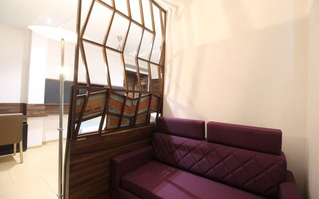 Hotel Maple IVY