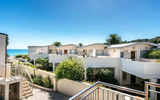 Onetangi Beach Apartments