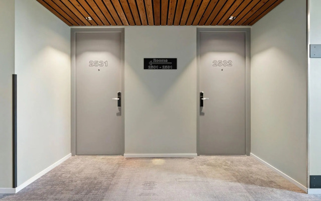 Corendon Apartments Amsterdam Schiphol Airport Hotel