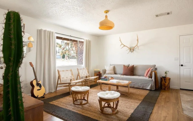 Mountain View Trail - Roadrunner