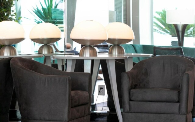 Hotel Castelo Inn