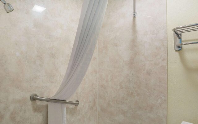 Econo Lodge Huntsville- University Area