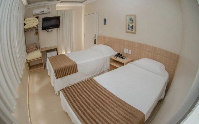 Hotel Desbravador